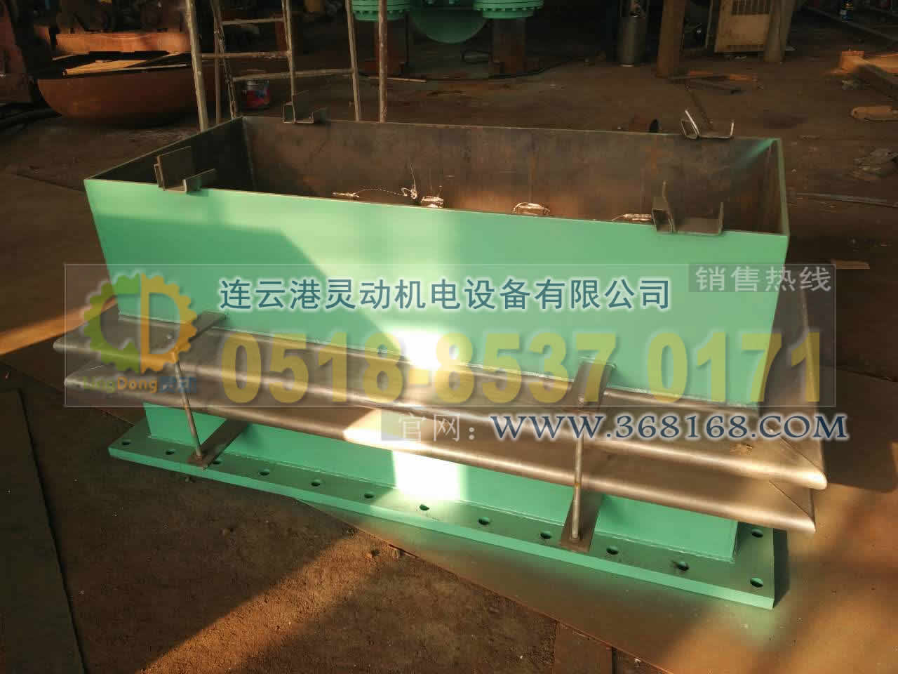 凝汽器波紋補償器也稱(chēng)補償器、波紋補償器、膨脹節、伸縮器（伸縮節）生產(chǎn)廠(chǎng)家